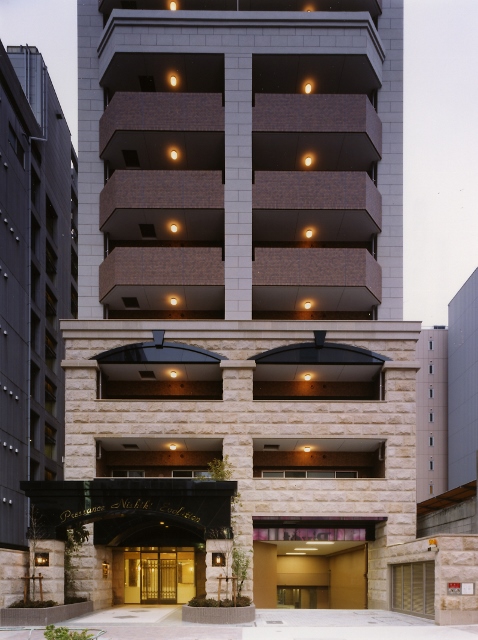 プレサンス錦エボリューションの全景