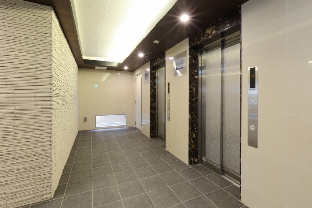 プレサンス錦プレミアムの建物内