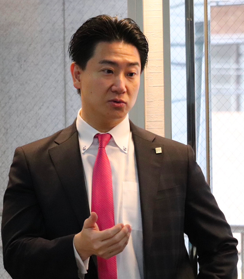 黒松 雄平